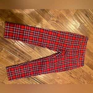 Crown & Ivy plaid pants, size  6